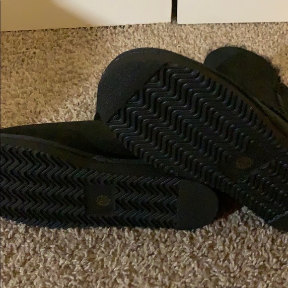 New Black suede boots - Picture 2 of 3